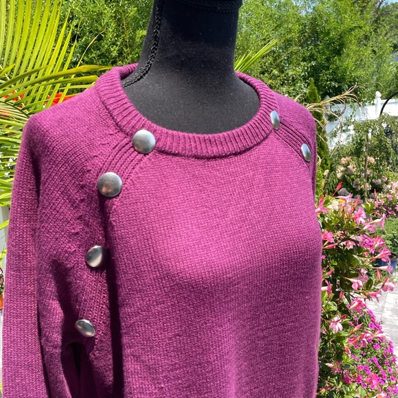 New York and Company Women's Aubergine and Silver Studs Sweater Size Large NWT - Picture 2 of 8